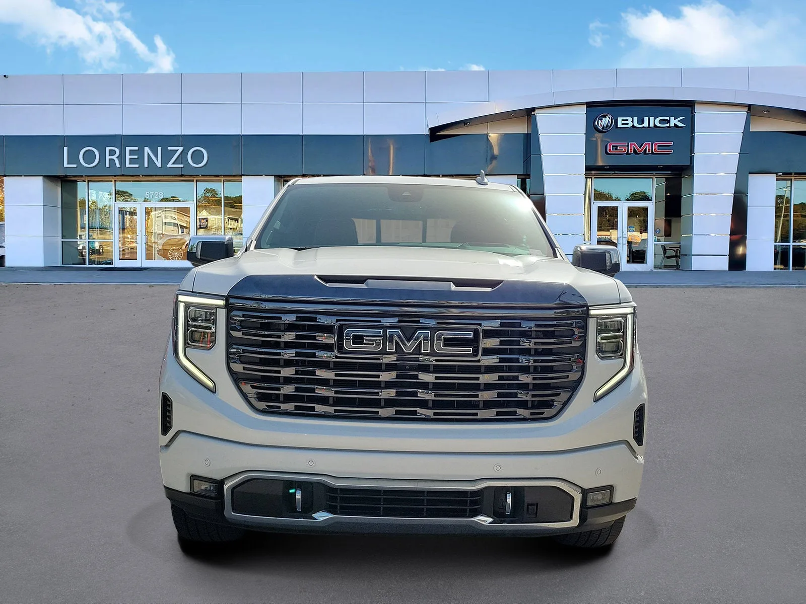 2024 GMC Sierra 1500 Denali Ultimate photo 2