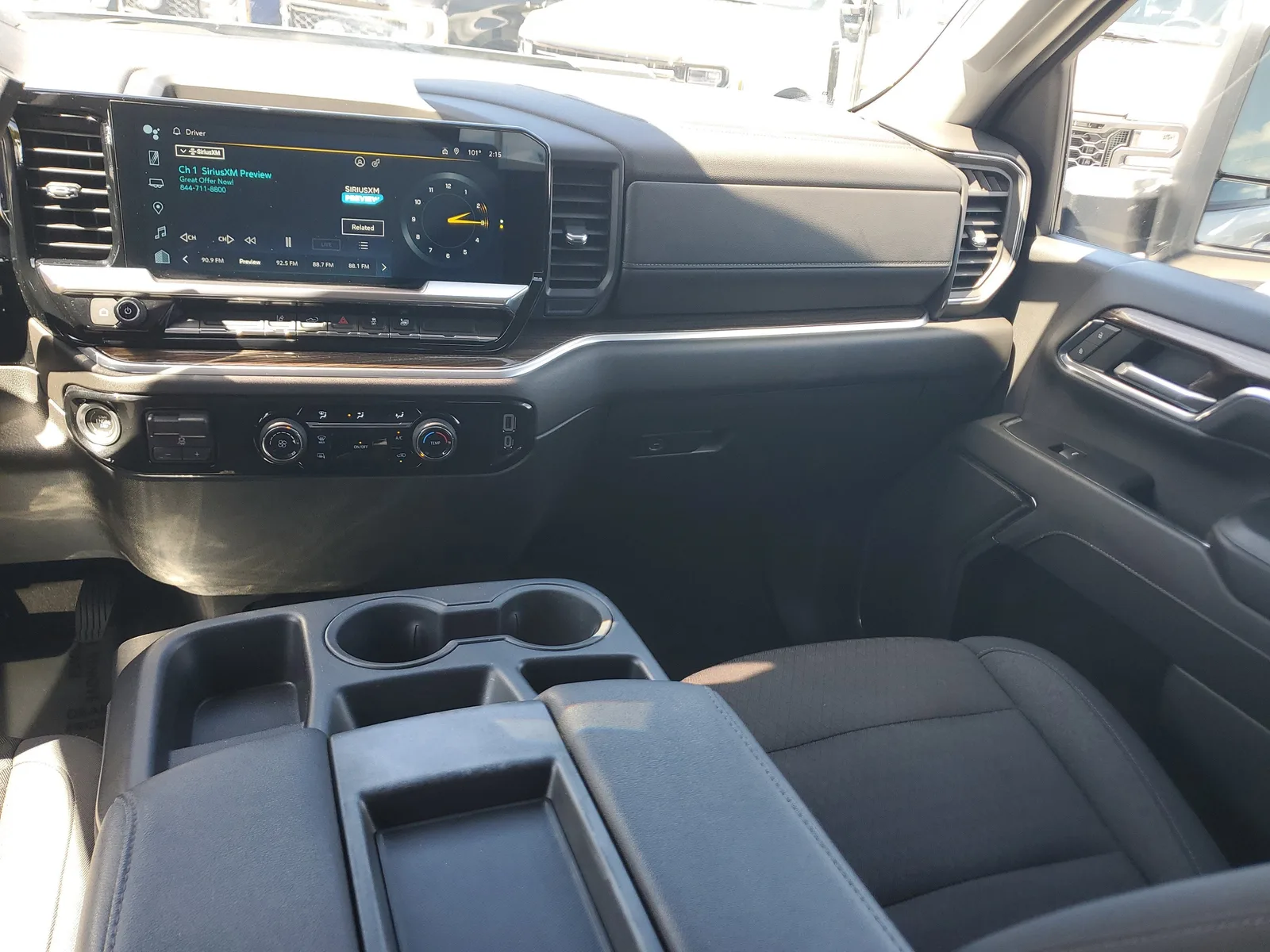 2024 Chevrolet Silverado 2500HD LT photo 15