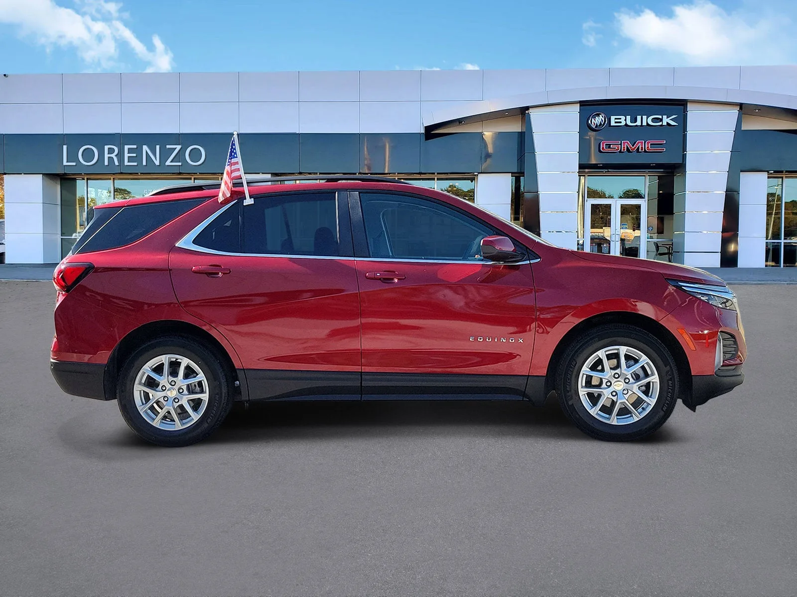 2023 Chevrolet Equinox LT photo 4