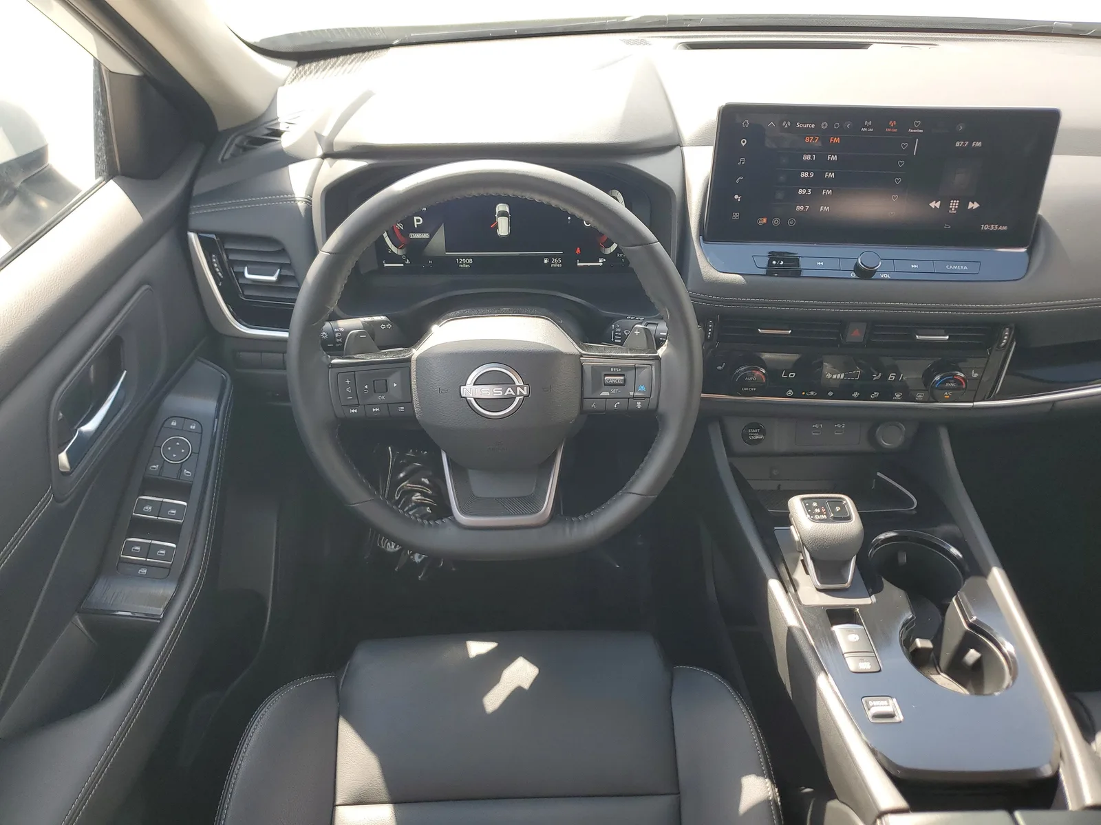 2025 Nissan Rogue SL photo 20