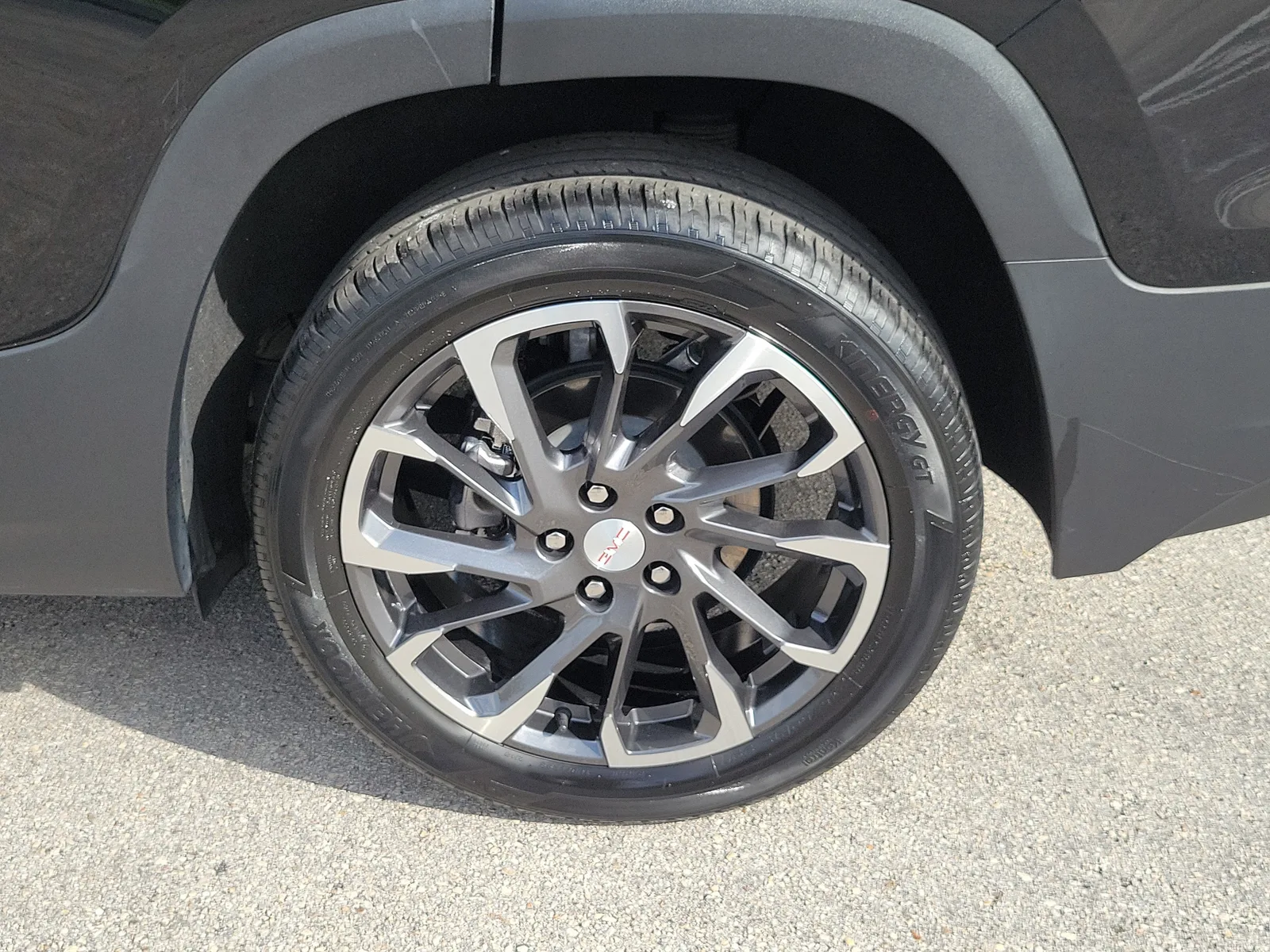 2024 GMC Terrain SLT photo 28