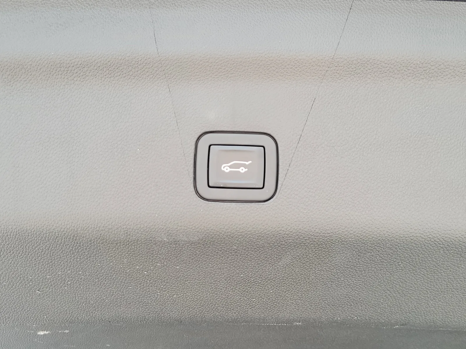 2024 Chevrolet Tahoe Z71 photo 19