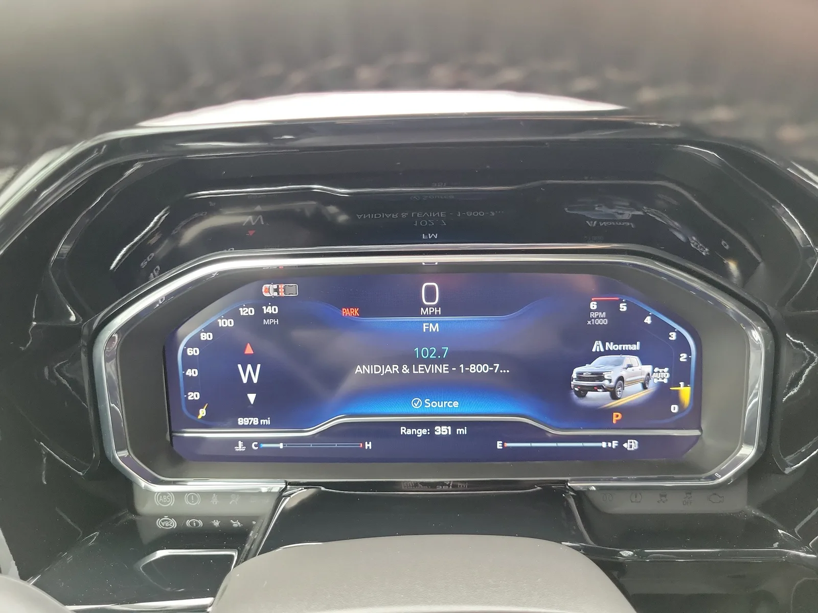 2025 Chevrolet Silverado 1500 LT Trail Boss photo 28