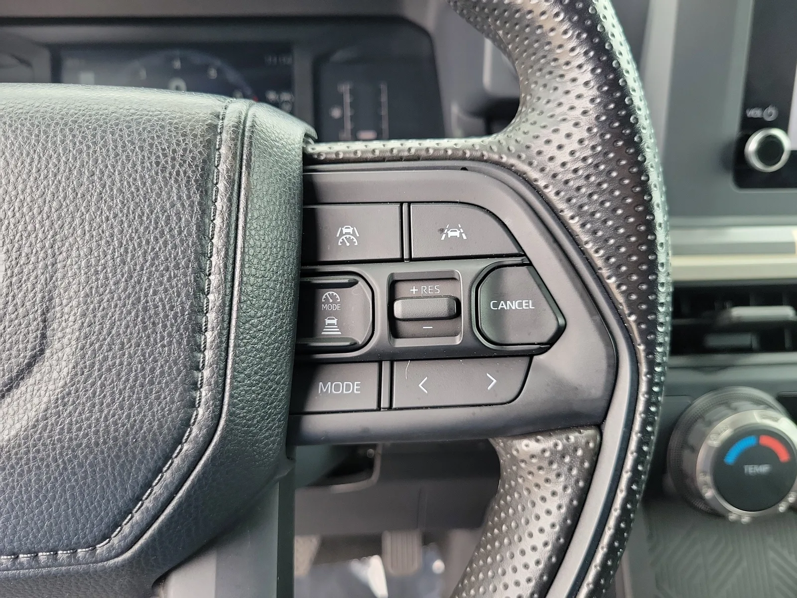 2024 Toyota Tacoma 2WD SR5 photo 27
