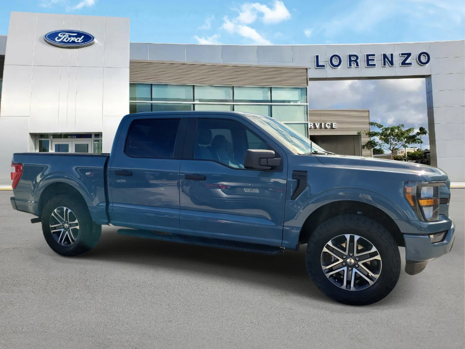 2023 Ford F-150 XL photo 4