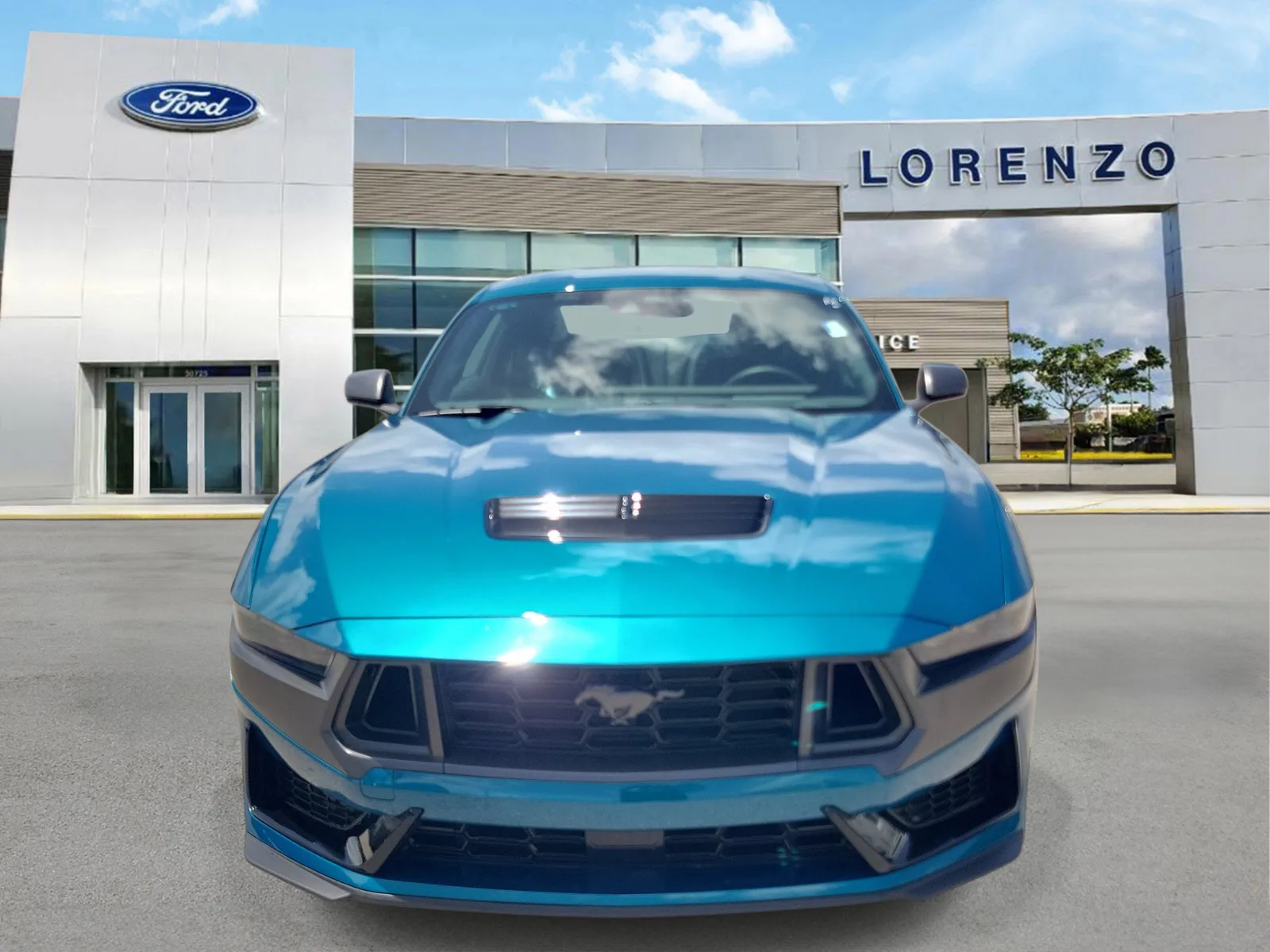 2026 Ford Mustang Dark Horse photo 2