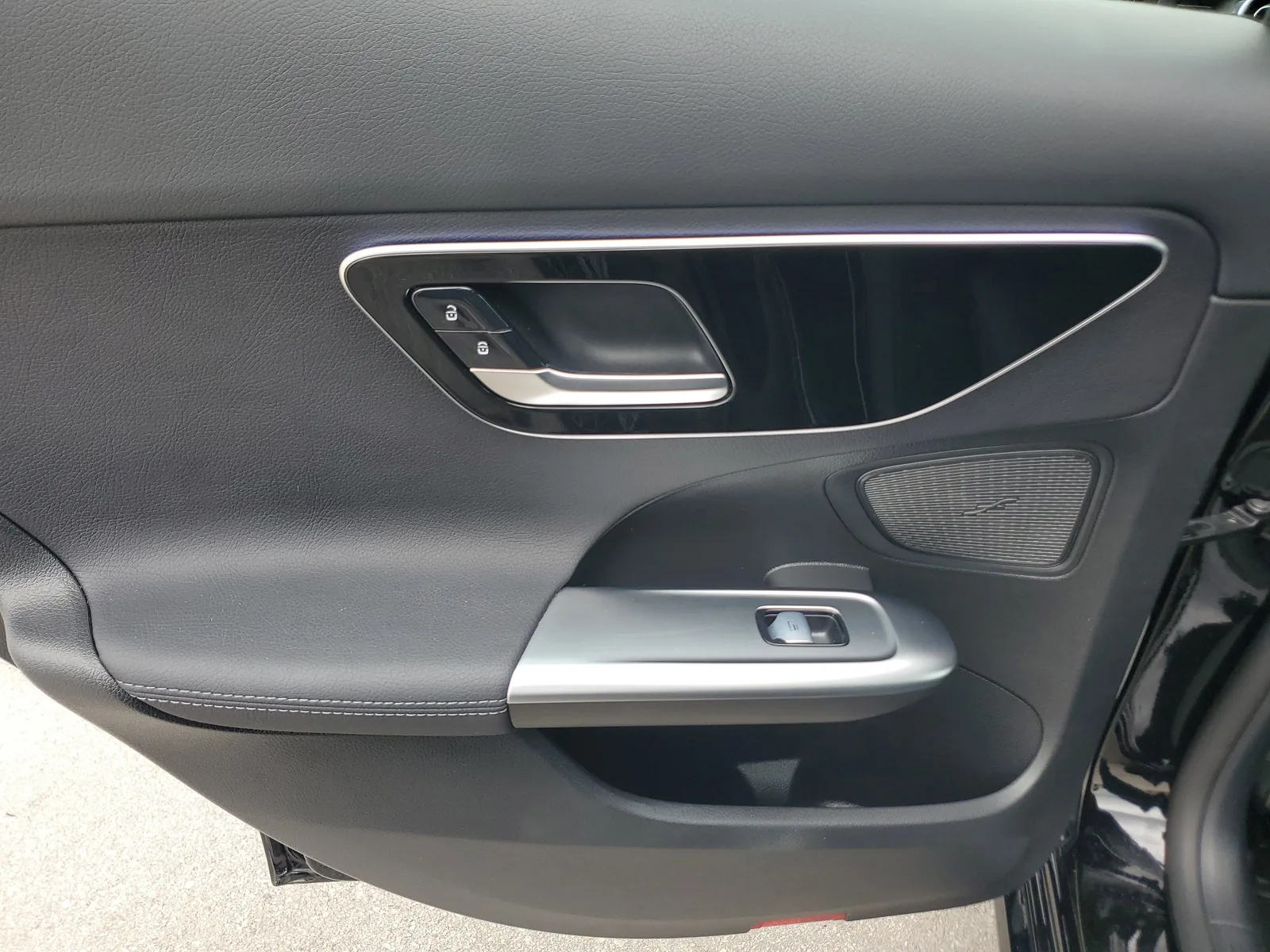 2025 Mercedes-Benz C-Class C 300 photo 30