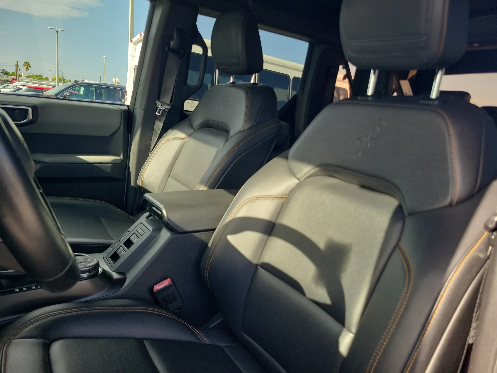 2023 Ford Bronco Badlands 4WD photo 10