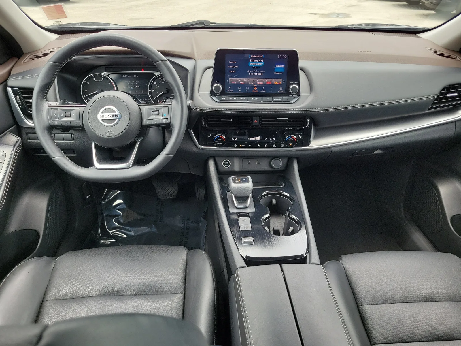 2021 Nissan Rogue SV photo 17