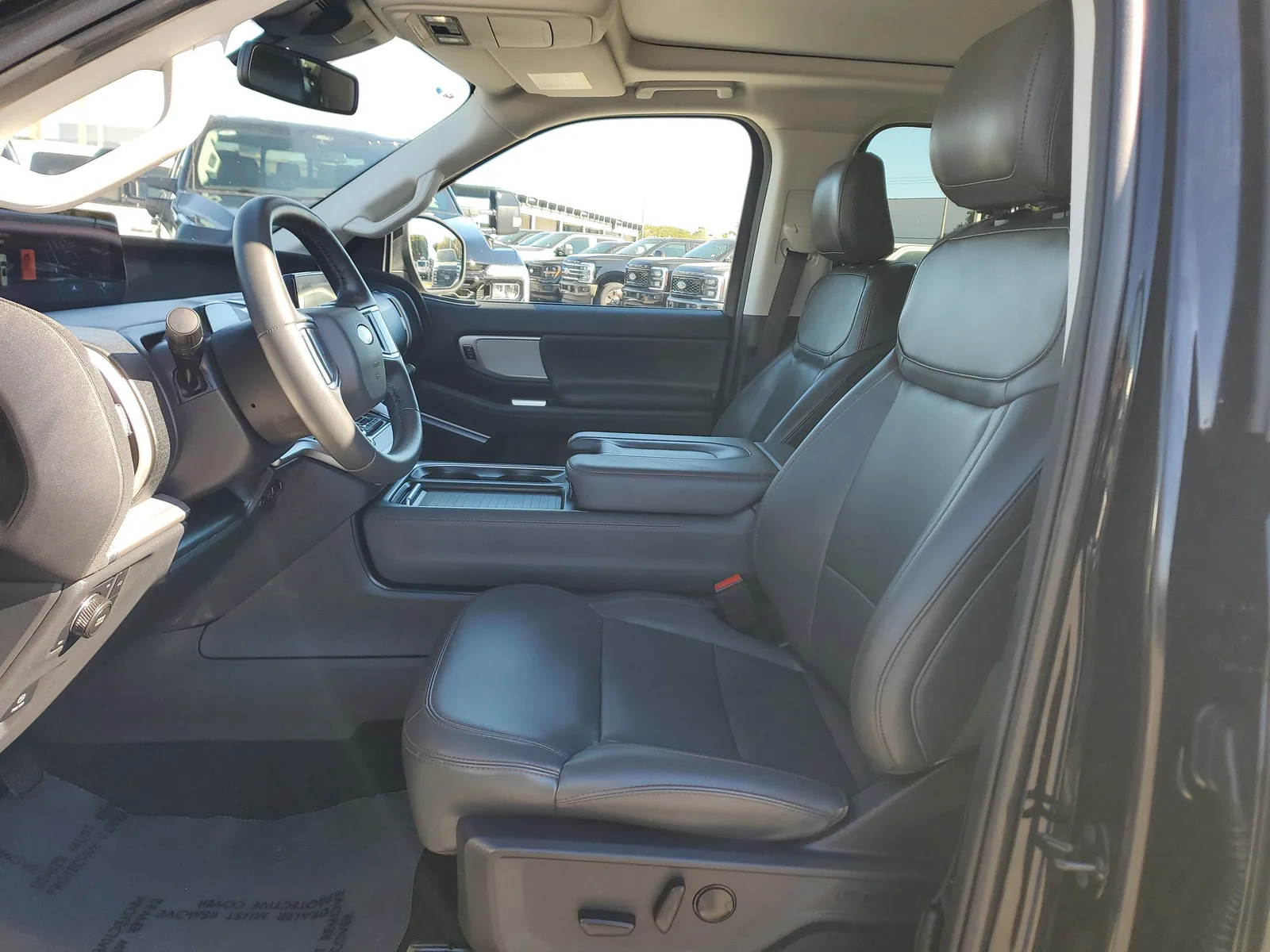 2025 Ford Expedition Active 4WD photo 12