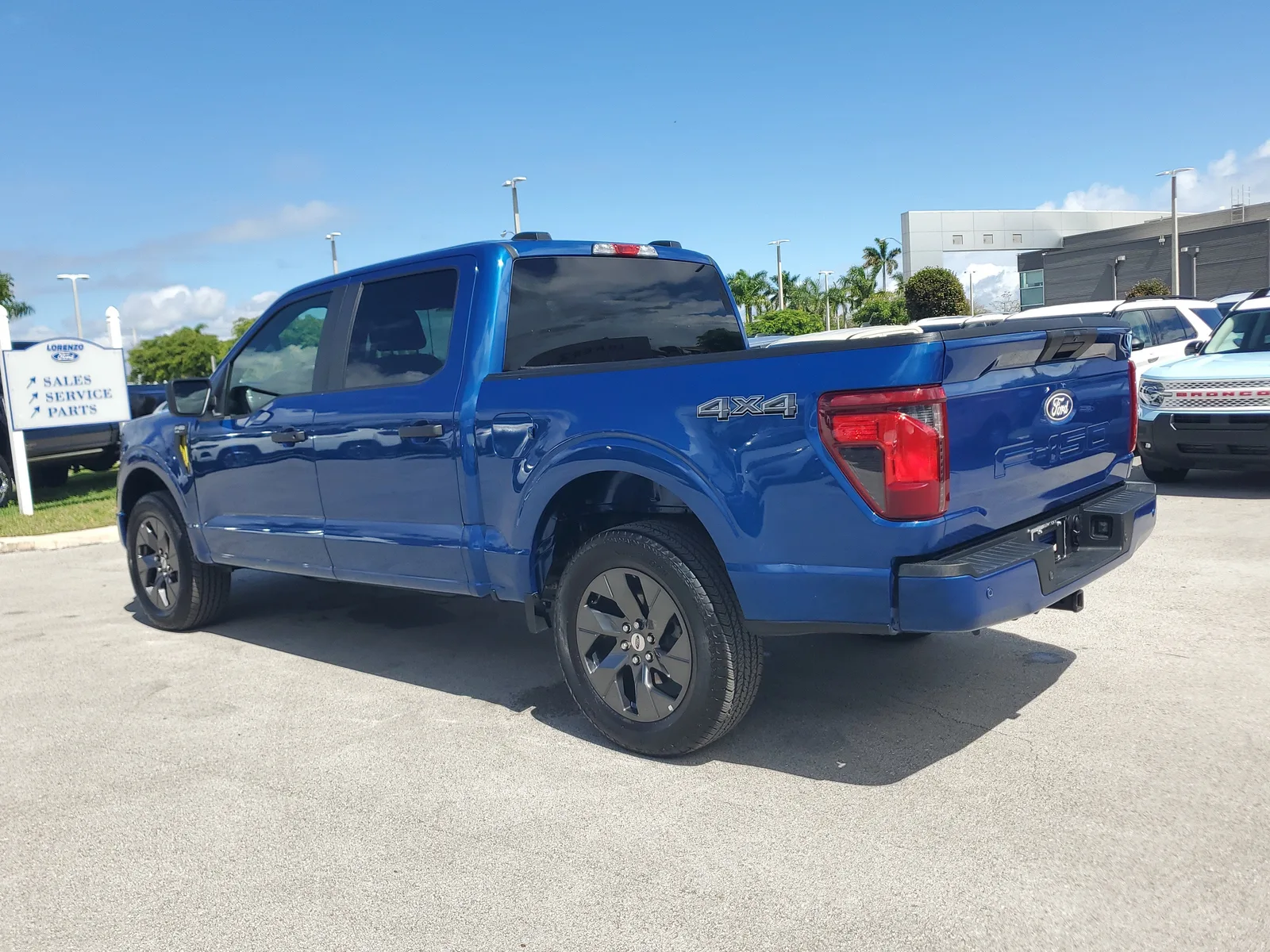 2025 Ford F-150 STX 4WD photo 4