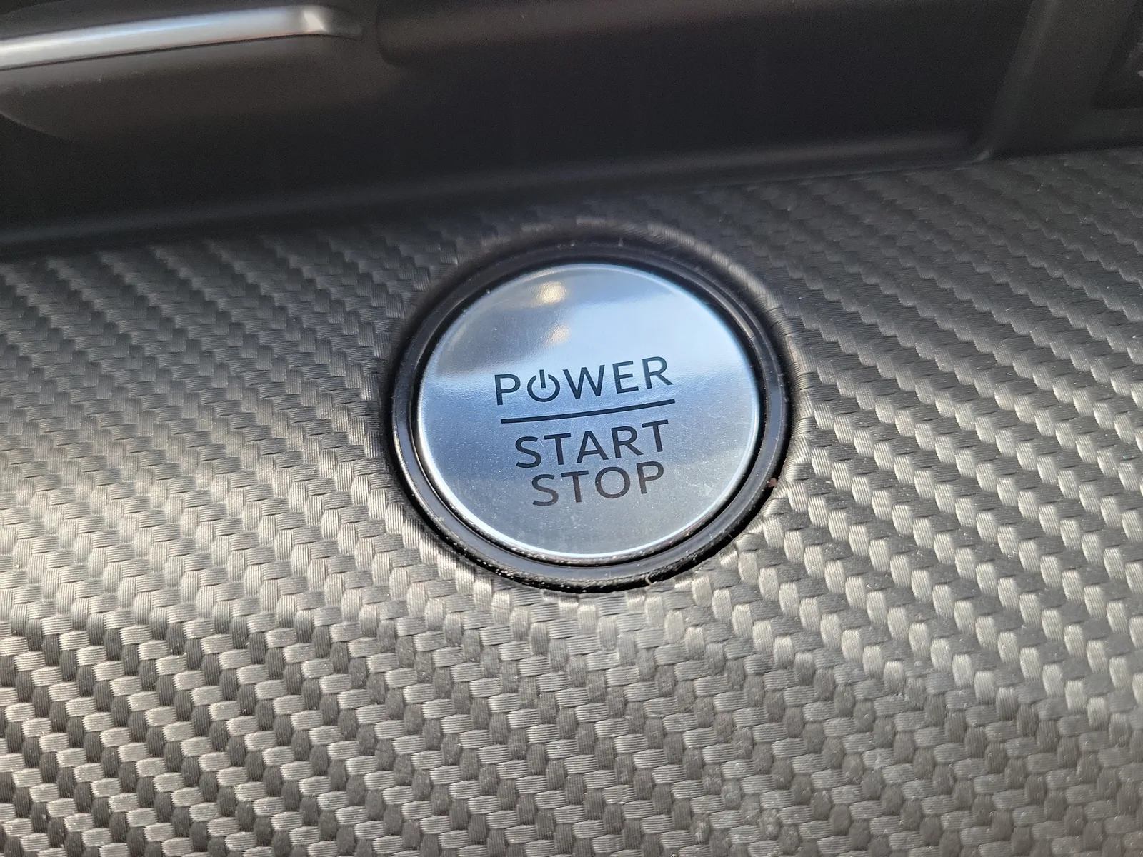2024 Ford Mustang Mach-E Premium photo 25