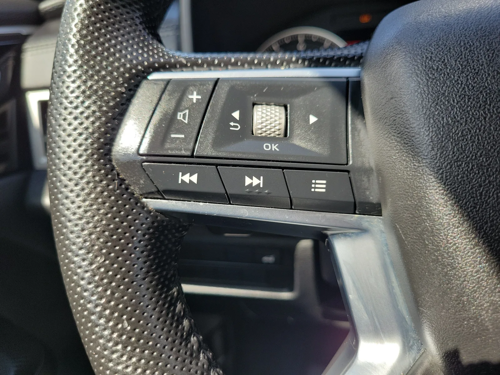 2022 Mitsubishi Outlander SEL photo 18