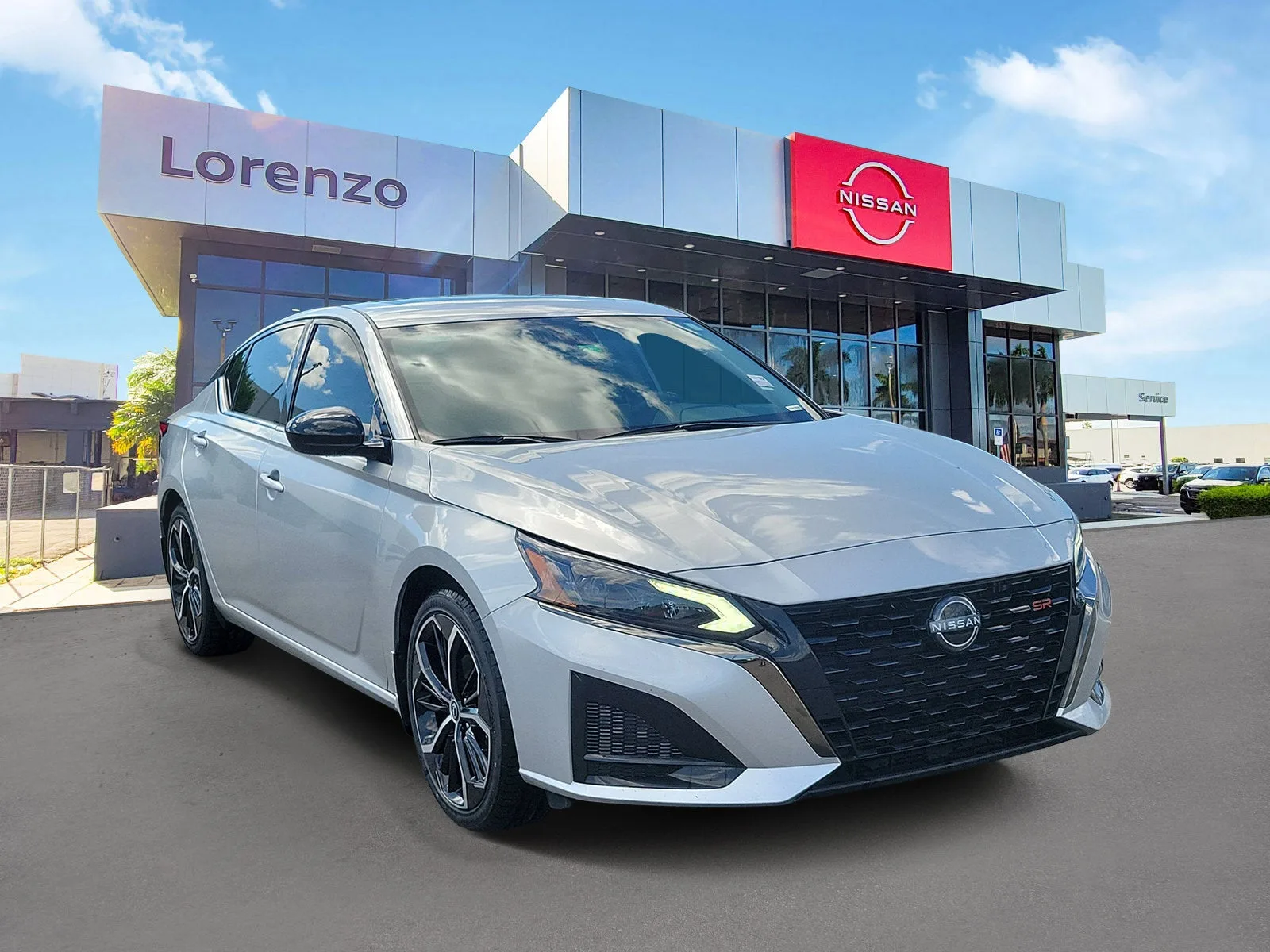 2024 Nissan Altima 2.5 SR photo 3