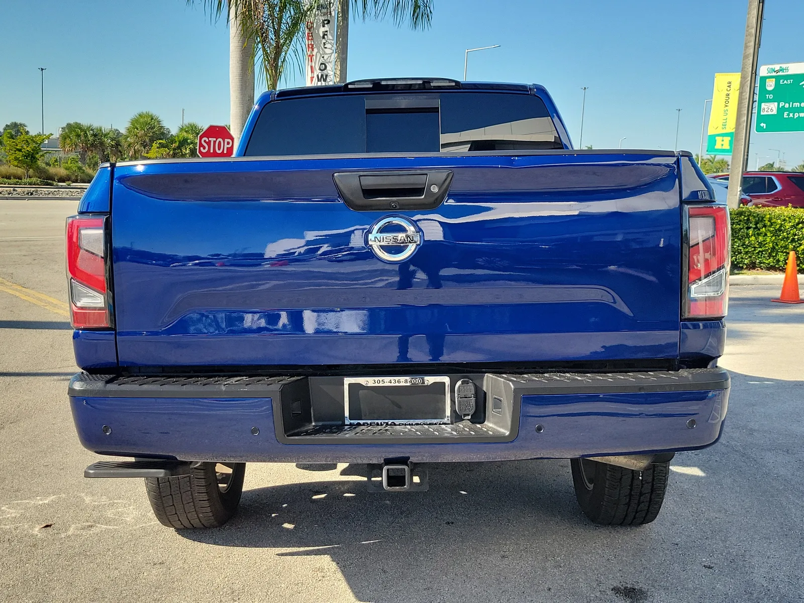 2020 Nissan Titan SL photo 6