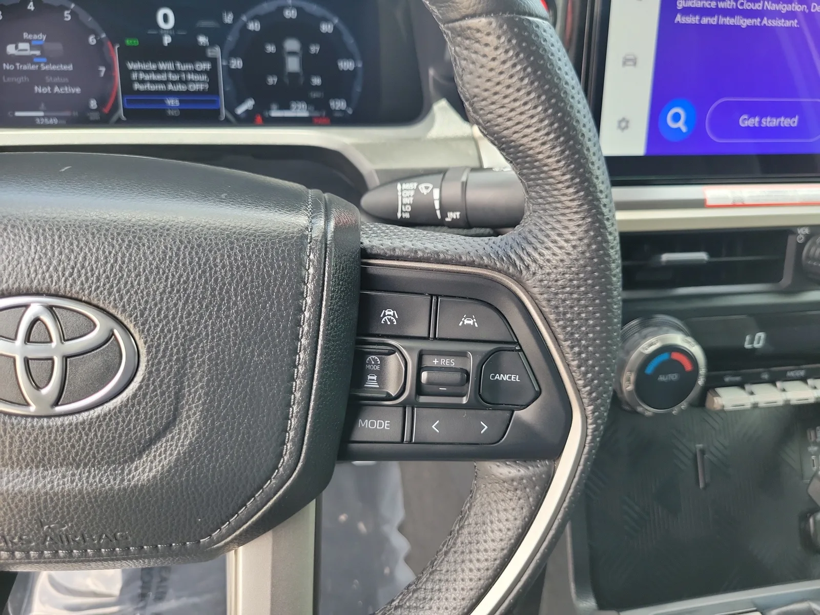 2024 Toyota Tacoma 2WD SR5 photo 18