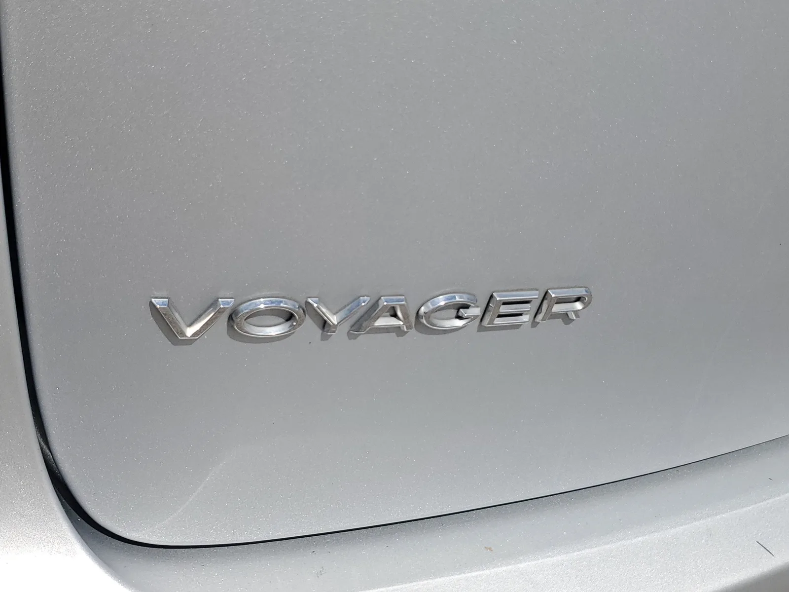 2023 Chrysler Voyager LX photo 29