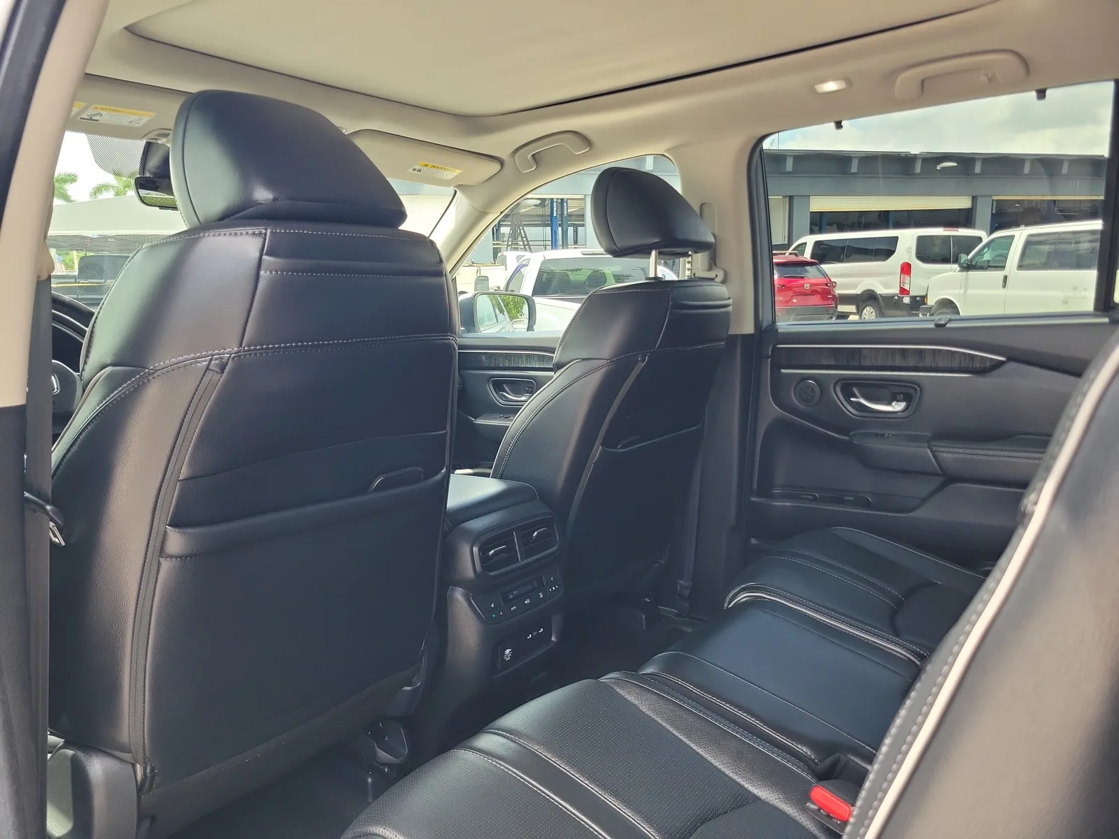 2024 Honda Pilot Elite photo 18
