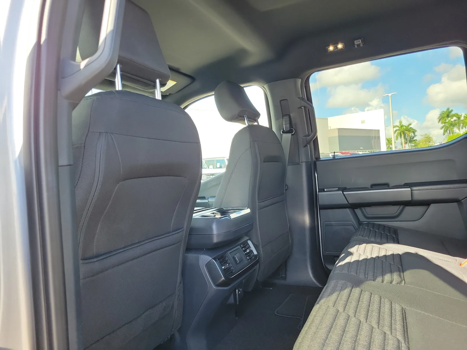 2022 Ford F-150 XL photo 15