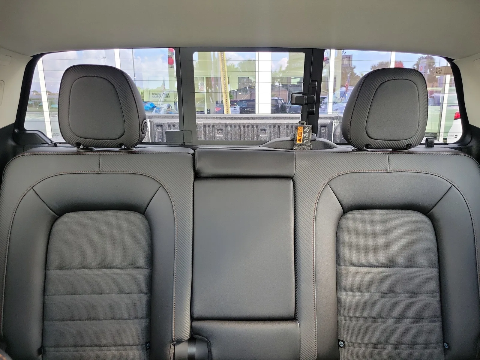 2022 GMC Canyon AT4 - Cloth photo 15