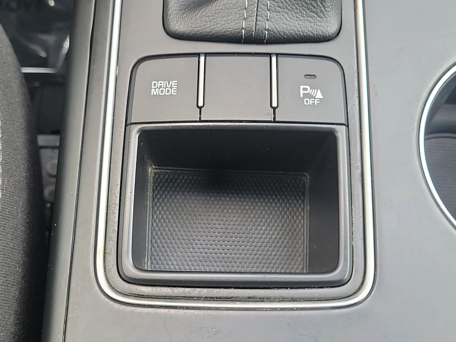 2020 Kia Sorento LX photo 26