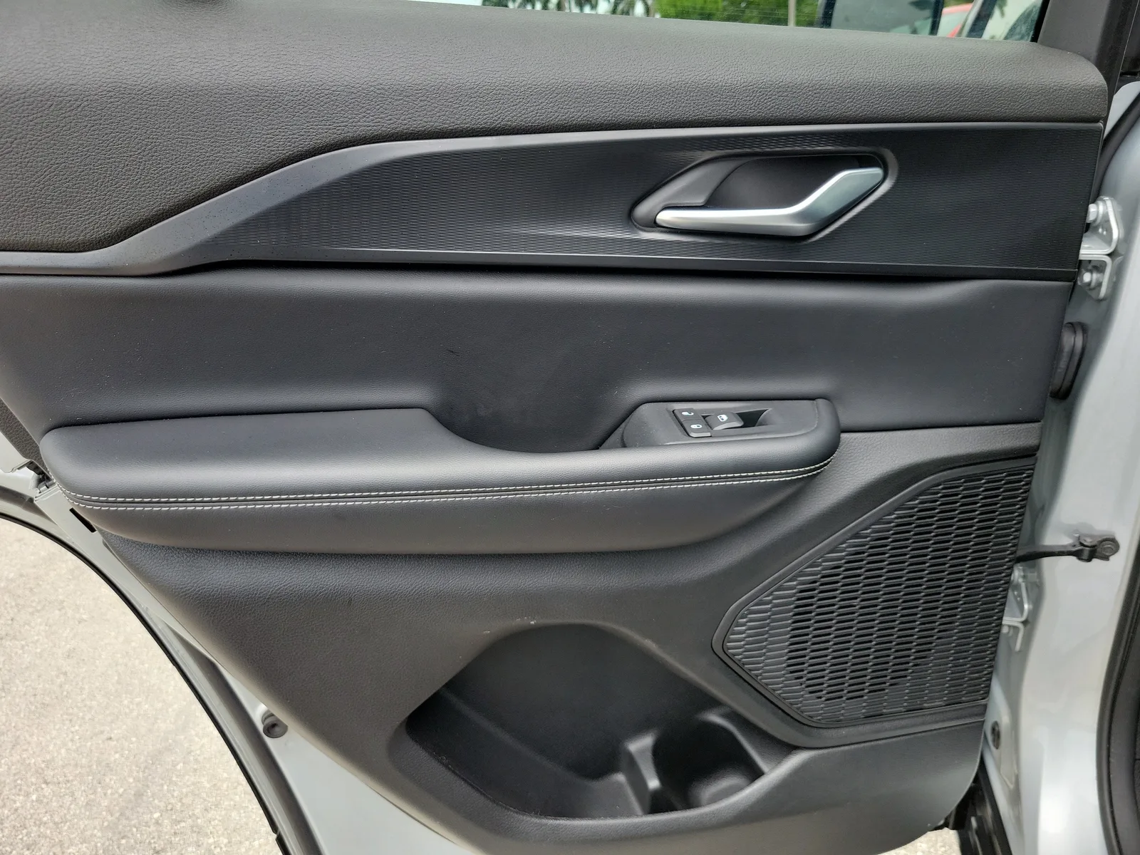 2023 Jeep Grand Cherokee Altitude X 4WD photo 27