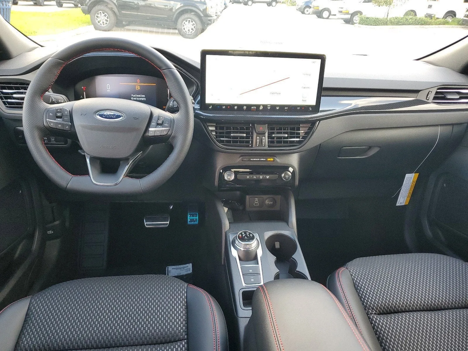 2024 Ford Escape ST-Line photo 12