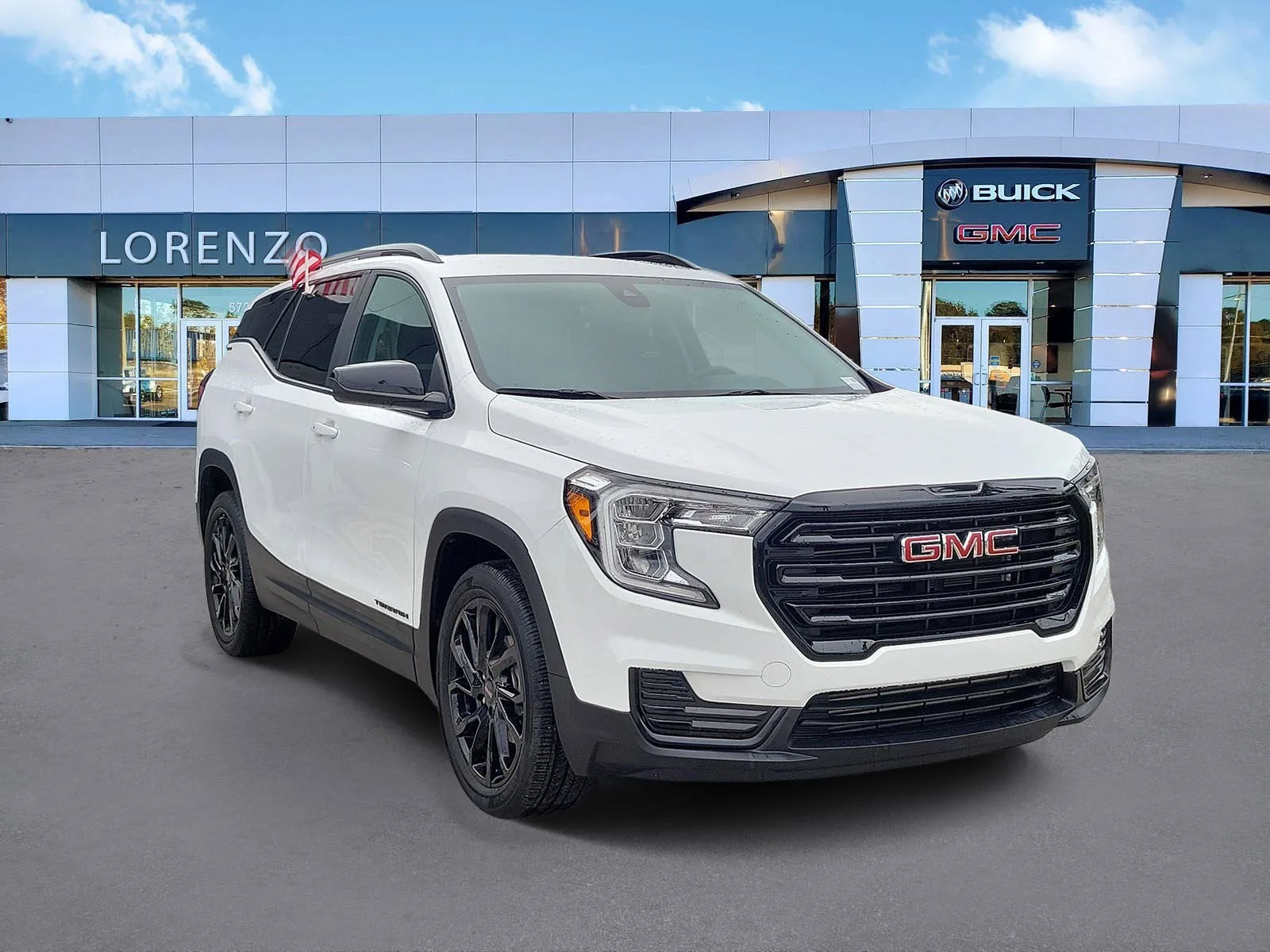 2024 GMC Terrain SLE photo 3