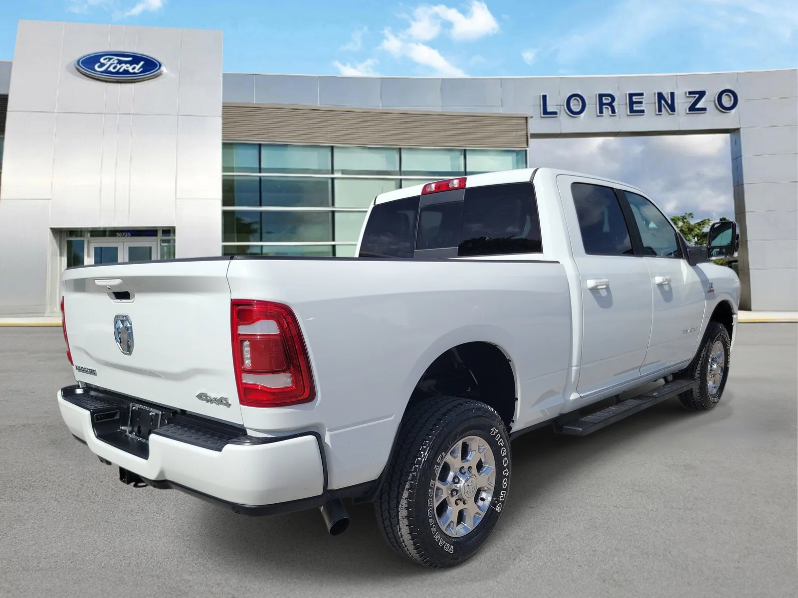 2024 RAM 2500 Laramie 4WD Diesel photo 5