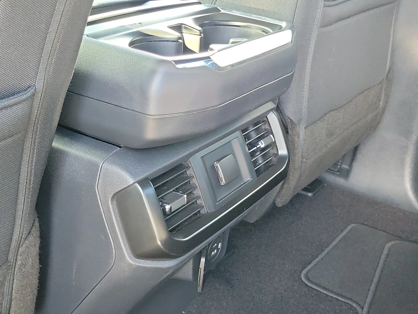 2022 Ford F-150 XL photo 16