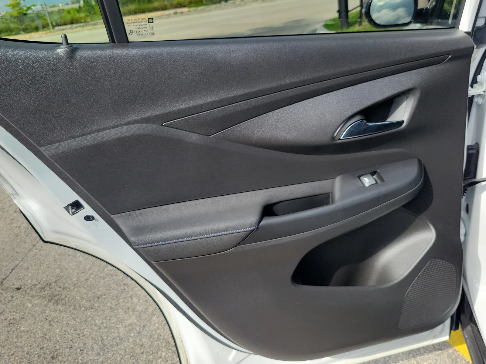 2024 Buick Envista Sport Touring photo 11