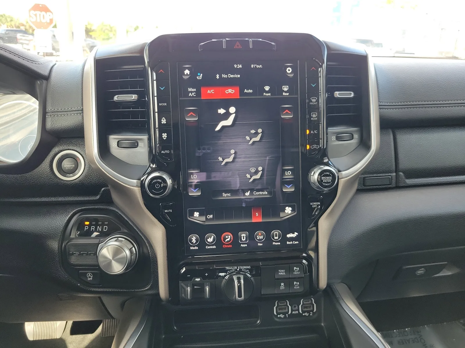 2021 RAM 1500 Laramie photo 21
