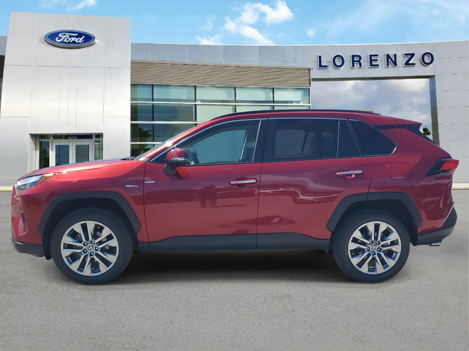 2023 Toyota RAV4 Limited photo 8