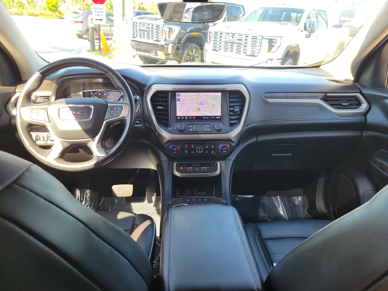2022 GMC Acadia Denali photo 20