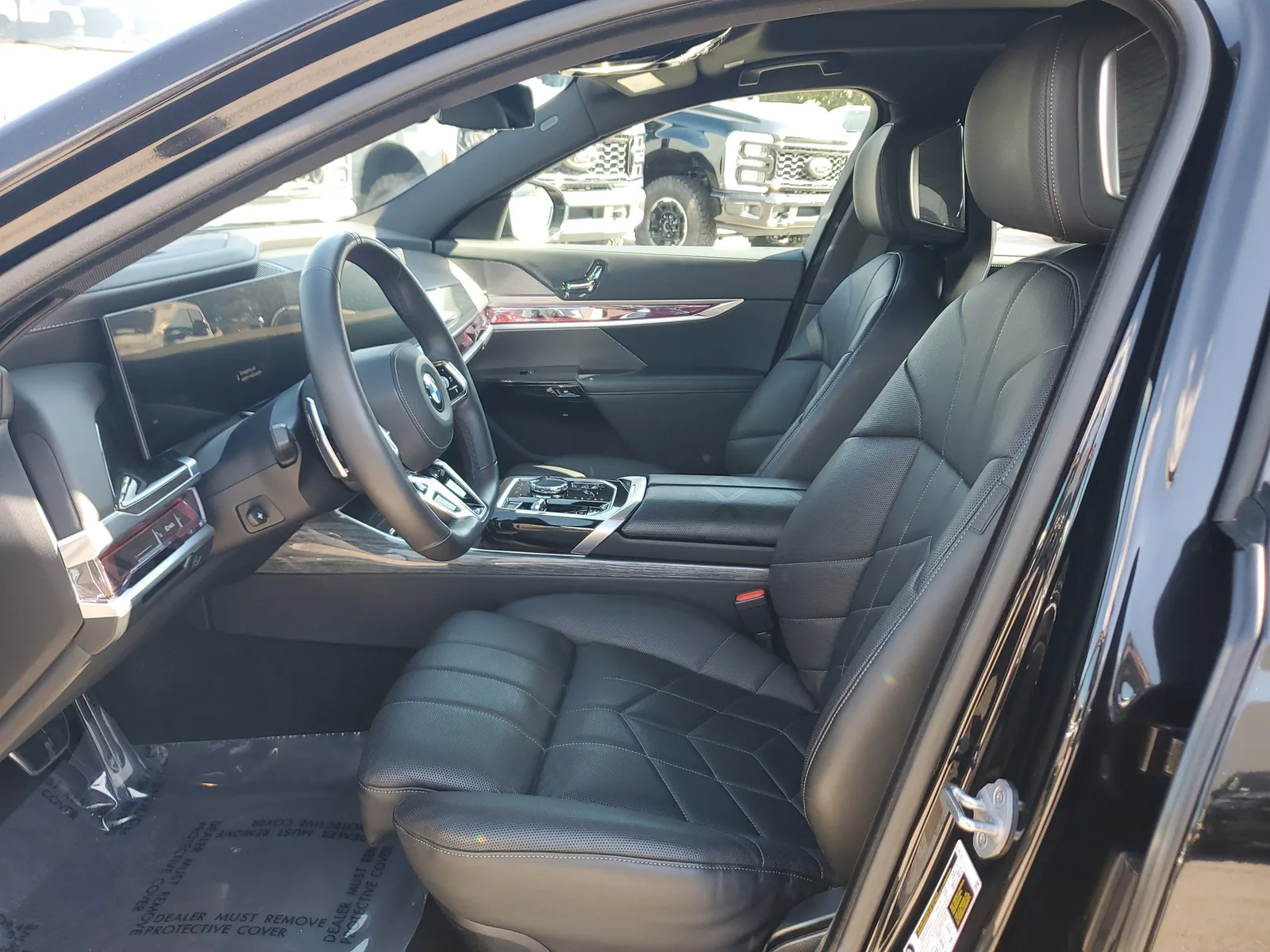 2024 BMW 7 Series 740i photo 11