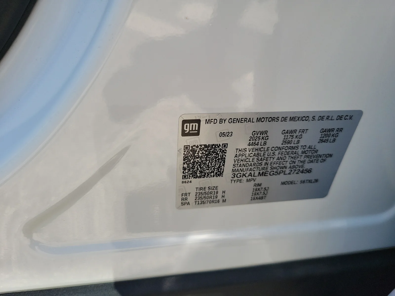 2023 GMC Terrain SLE photo 30