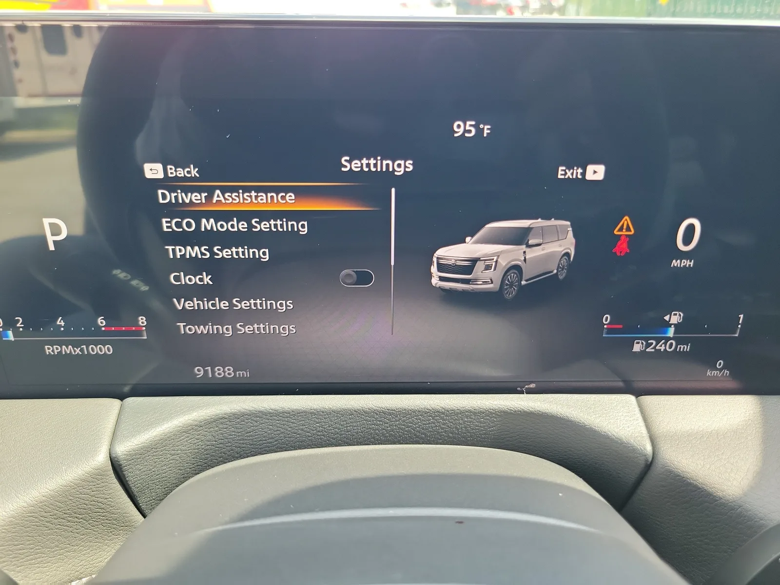 2026 Nissan Armada SV photo 31