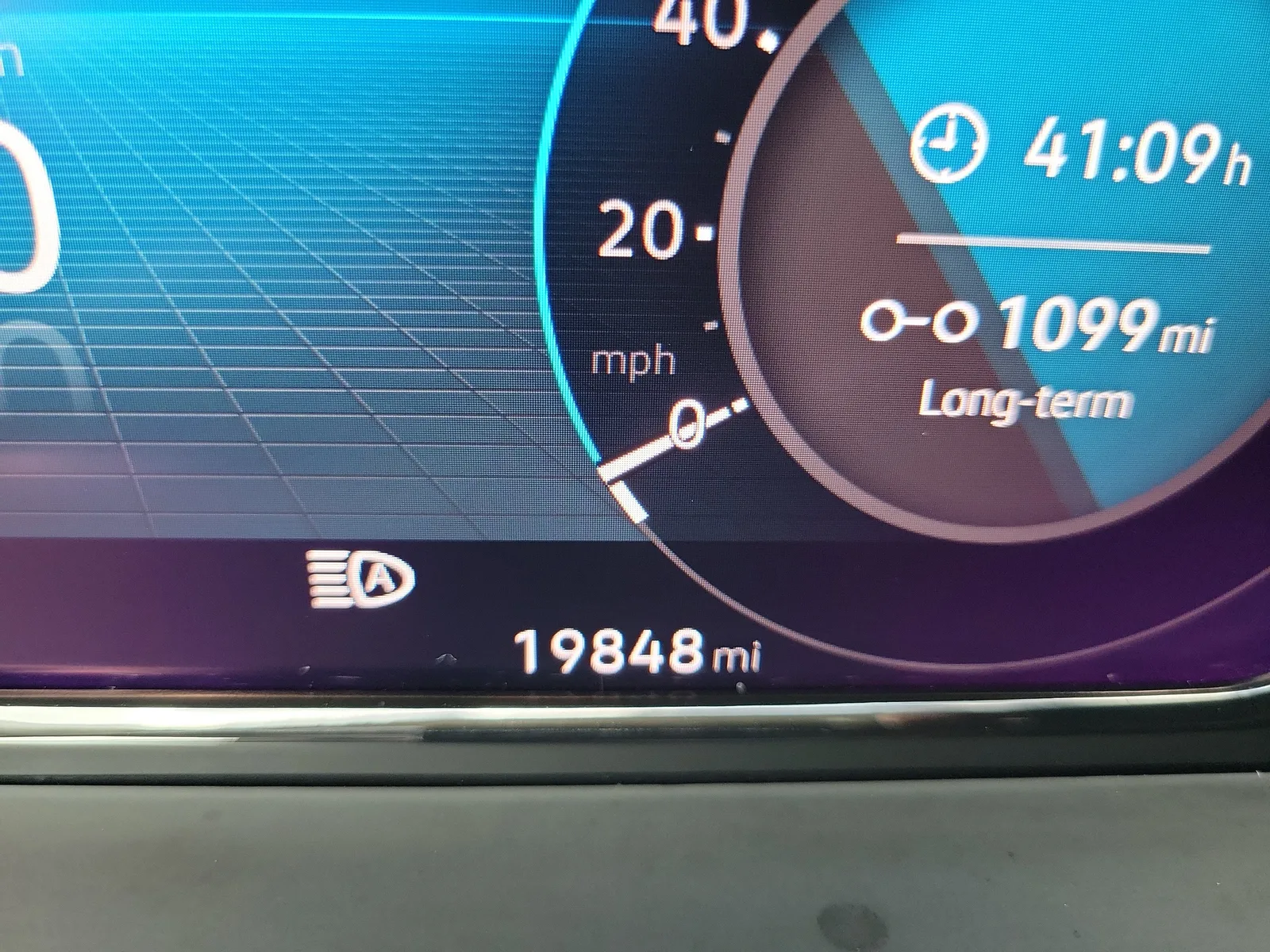 2025 Volkswagen Atlas 2.0T SE w/Technology photo 29