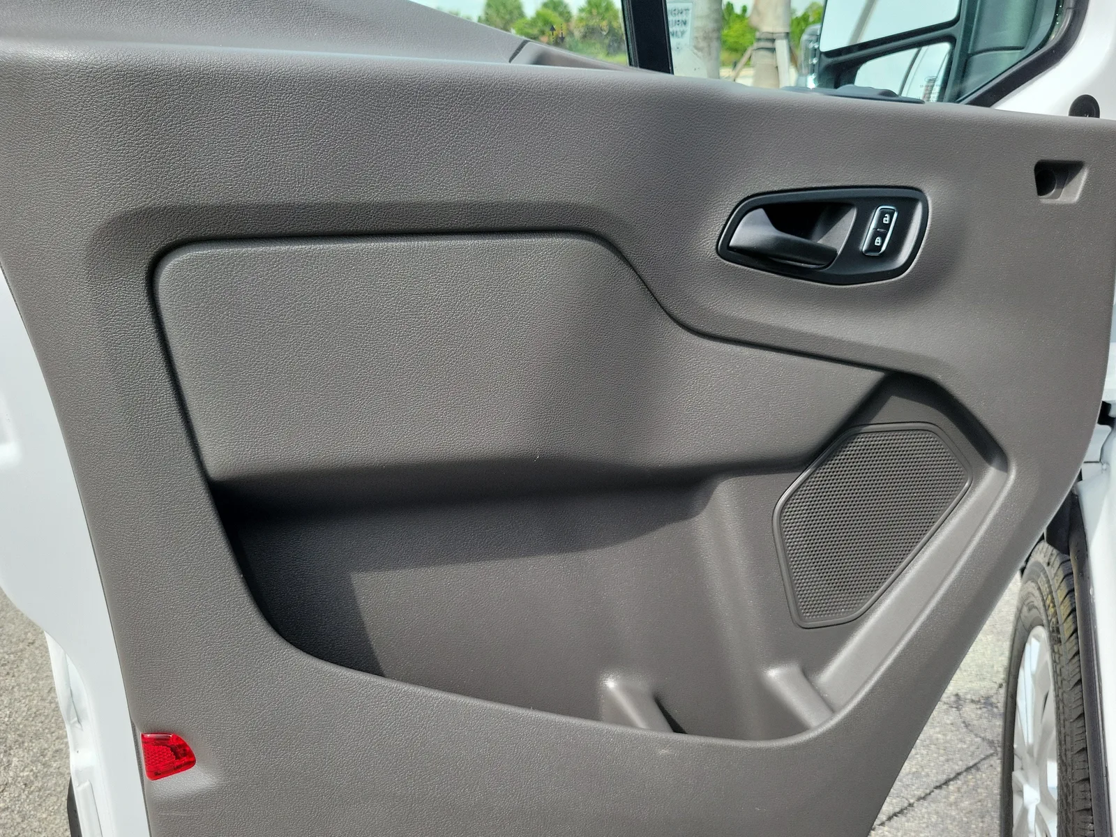2025 Ford Transit Cargo Van Base photo 20