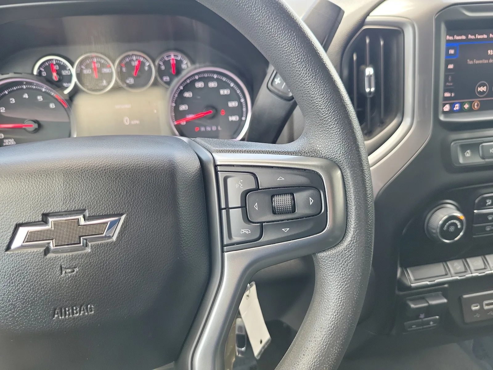 2021 Chevrolet Silverado 1500 Custom Trail Boss photo 18