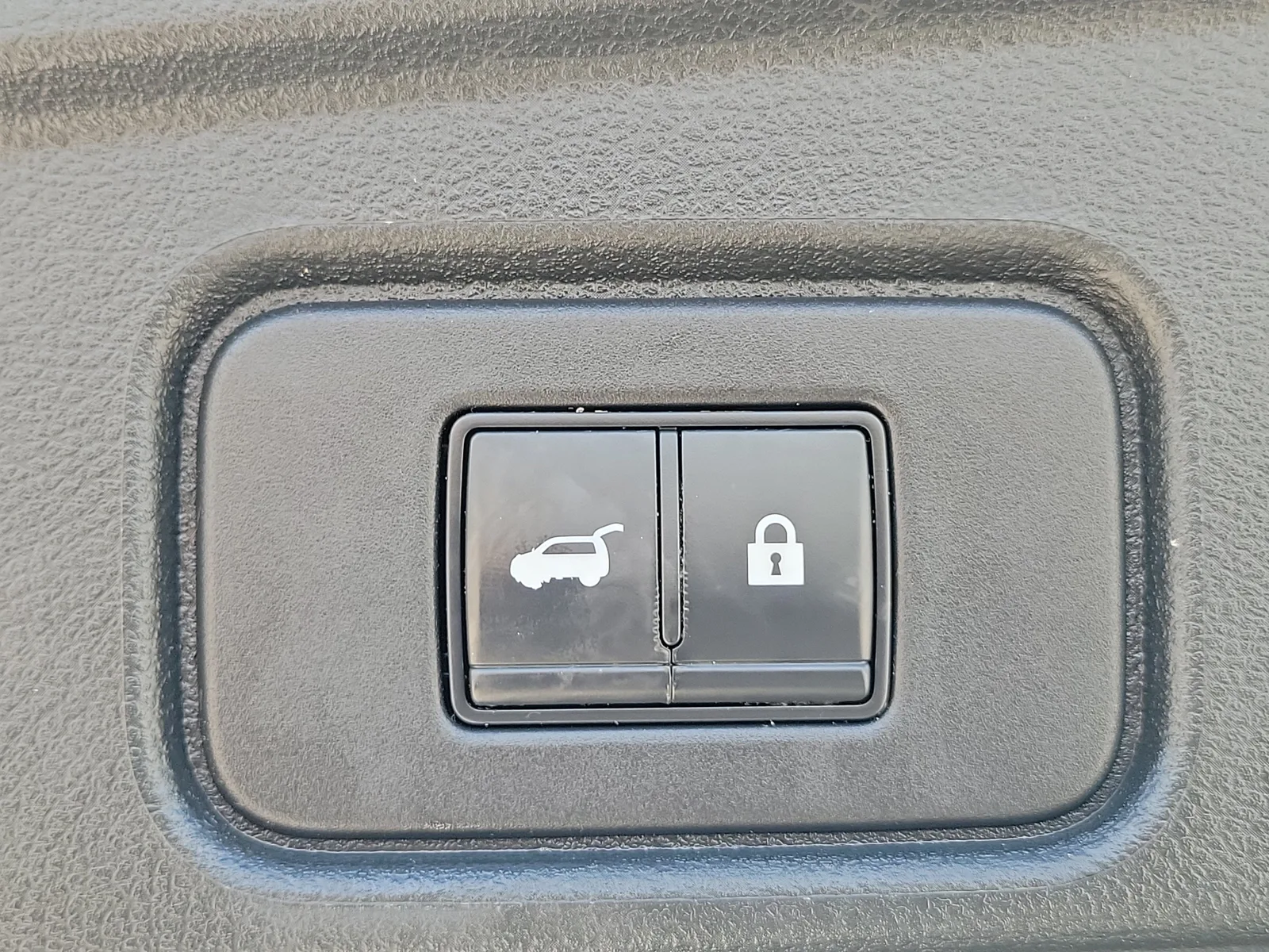 2022 Nissan Pathfinder SL photo 15