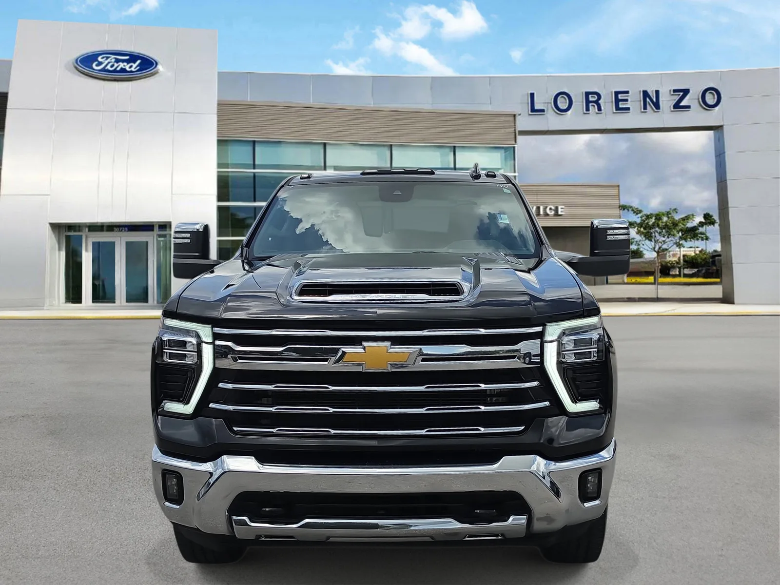 2024 Chevrolet Silverado 2500HD LTZ 4WD Diesel photo 2