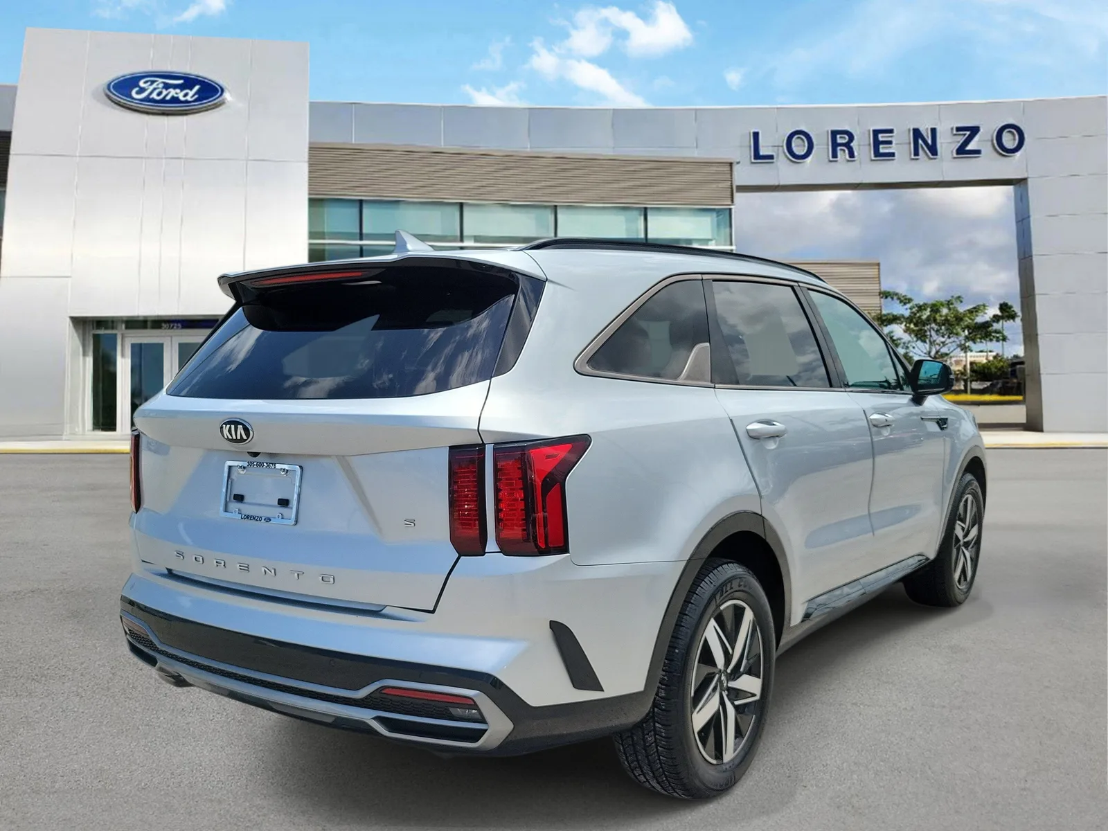 2021 Kia Sorento S photo 5