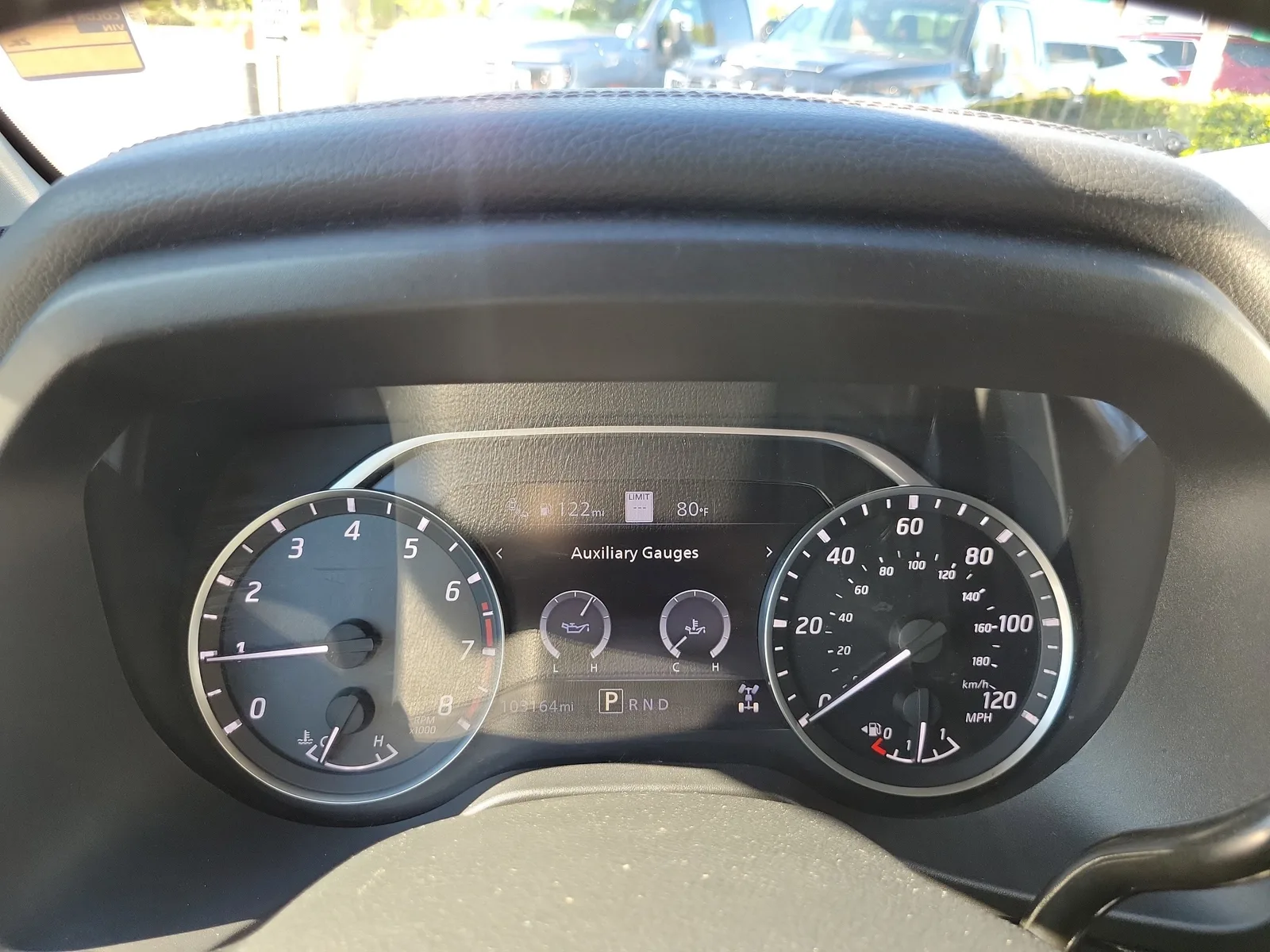 2020 Nissan Titan SL photo 28