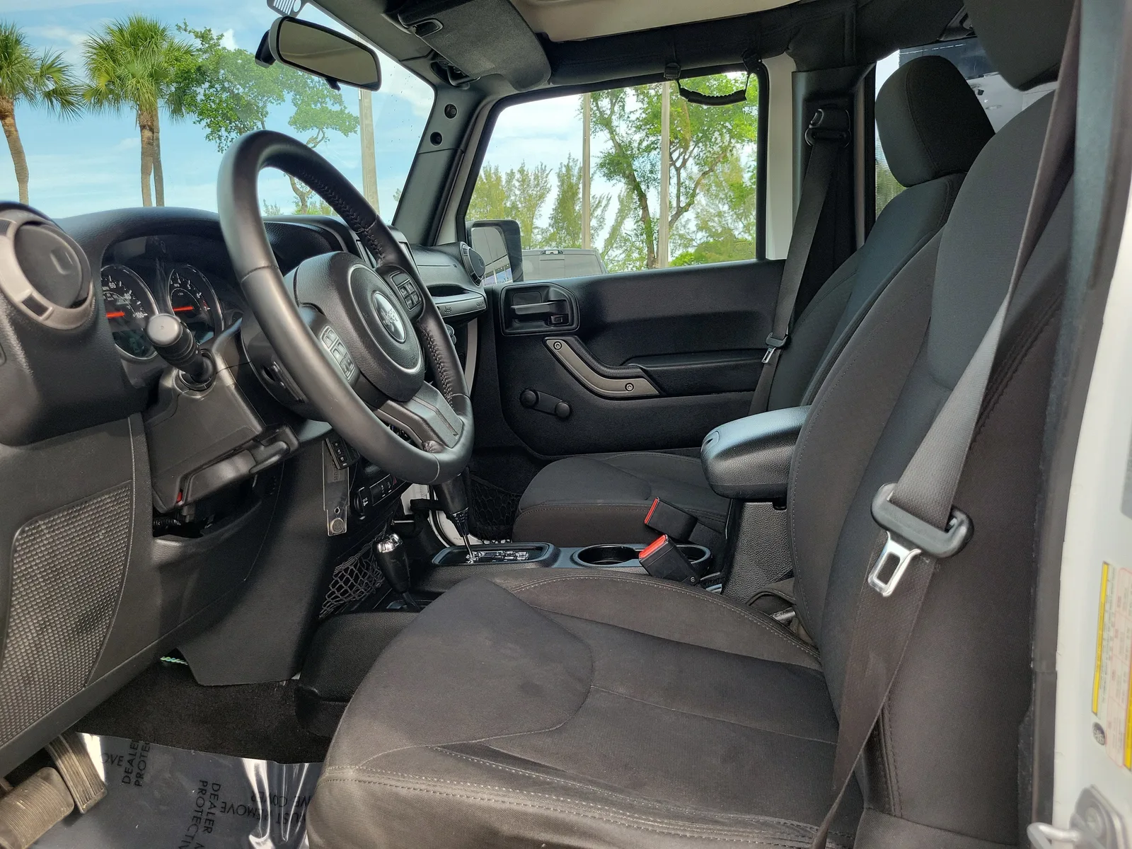 2016 Jeep Wrangler Unlimited Sport 4WD photo 11