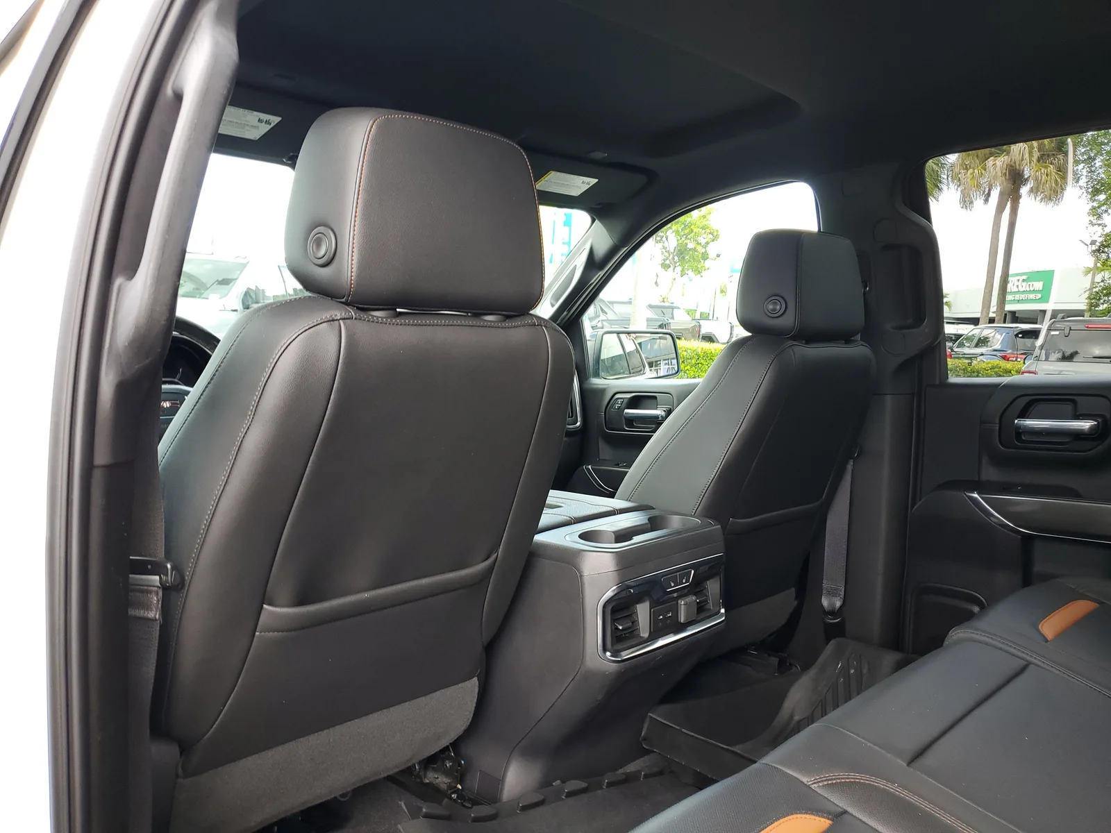 2020 GMC Sierra 1500 AT4 4WD photo 14