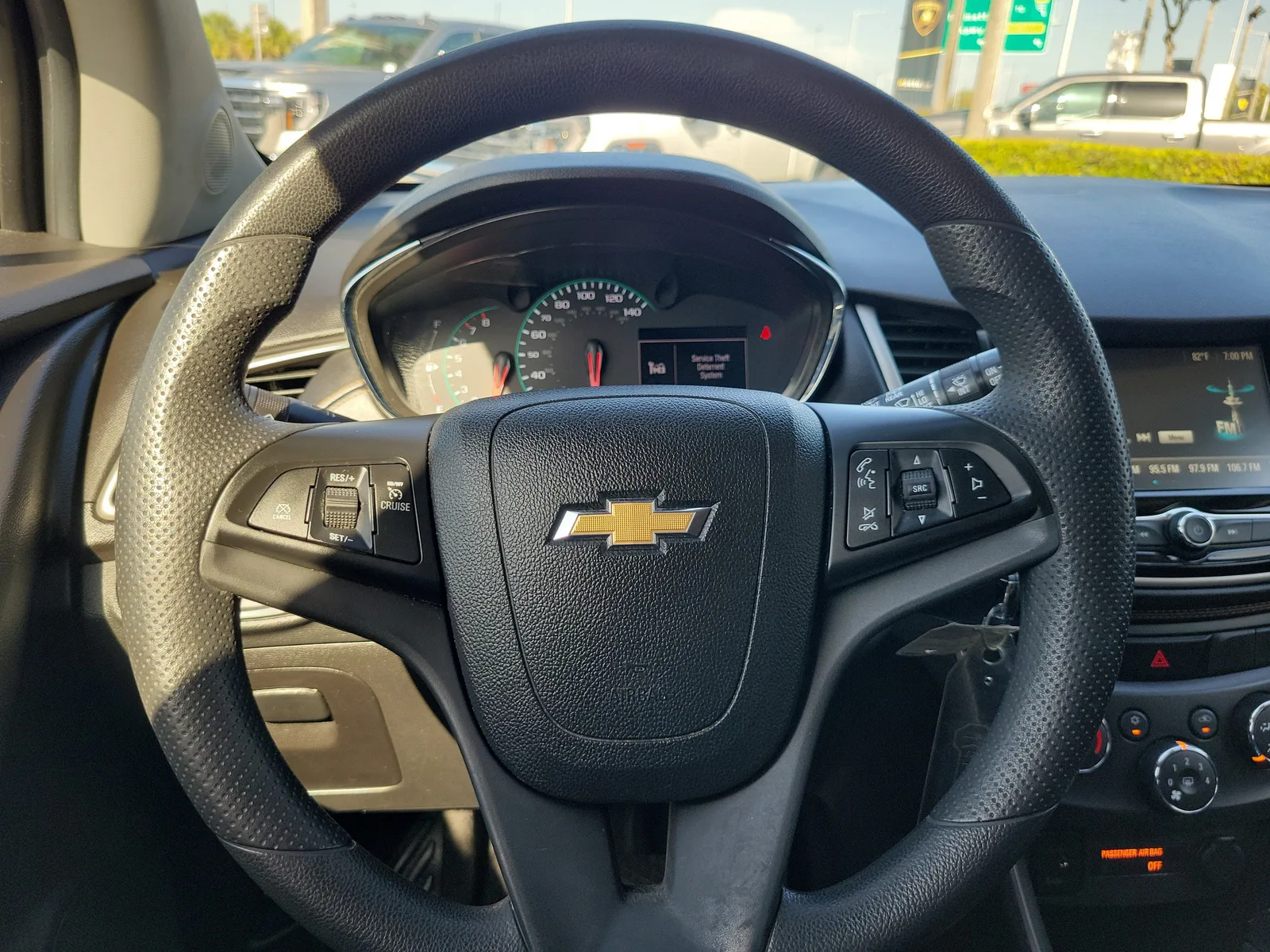 2017 Chevrolet Trax LT photo 17