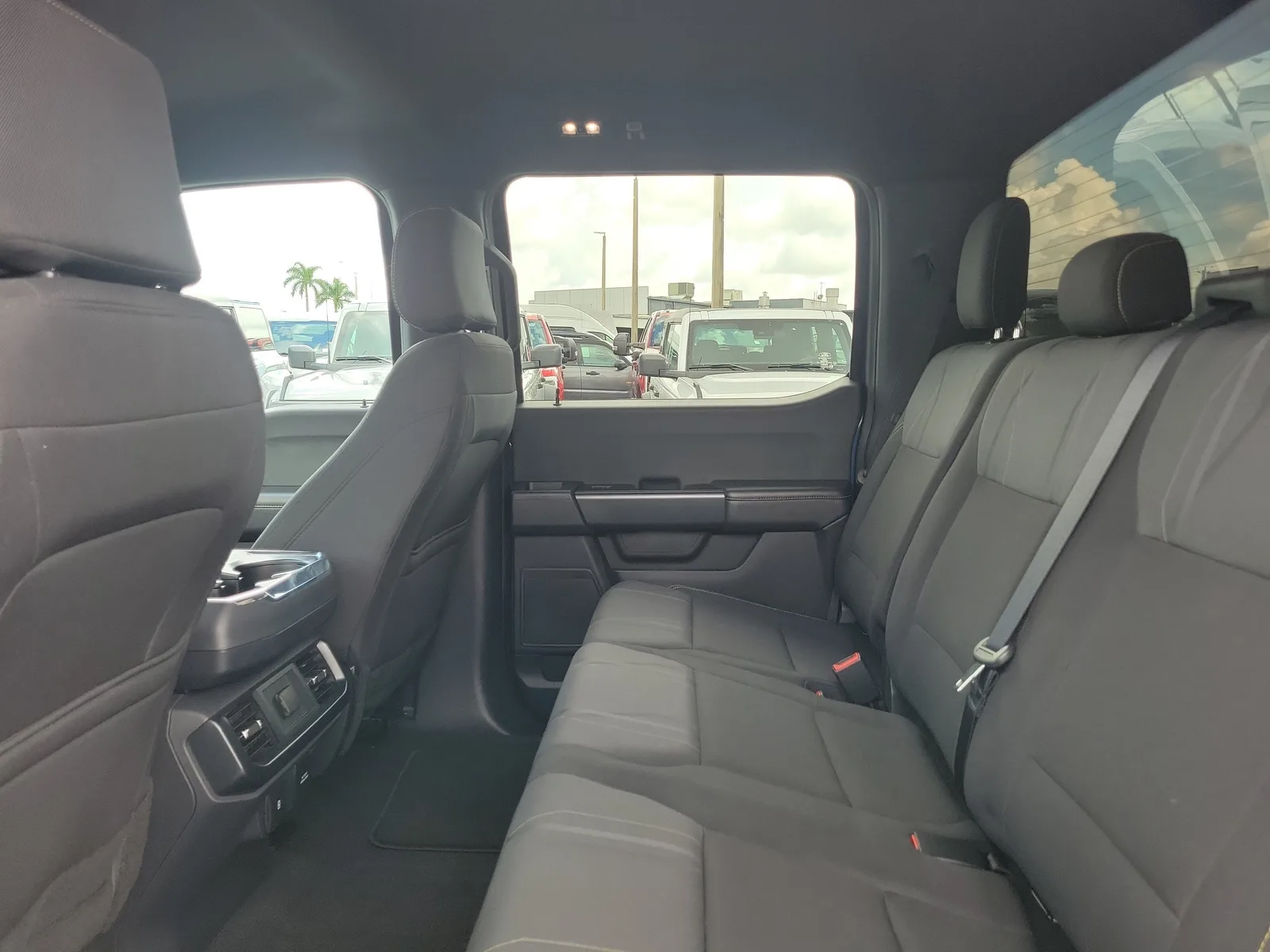 2024 Ford F-150 STX photo 17