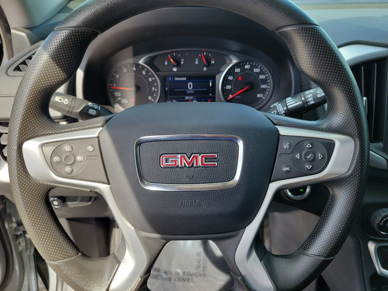 2024 GMC Terrain SLE photo 24