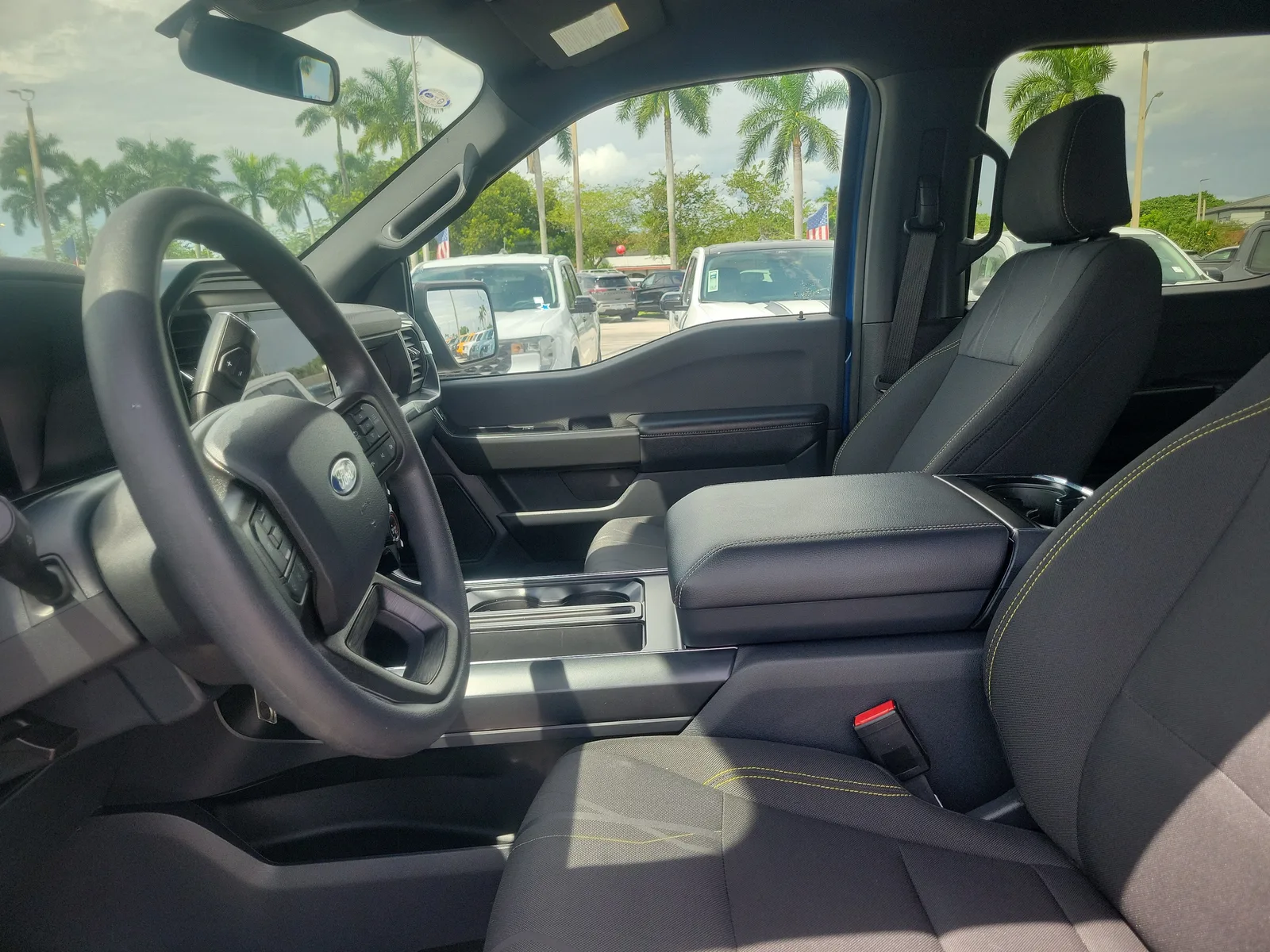 2025 Ford F-150 STX photo 11